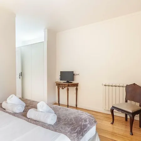 Eido Do Carvalhoso - Em *