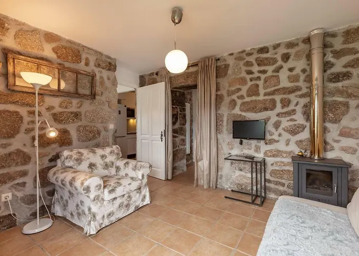 Country house Eido Do Carvalhoso - Em *